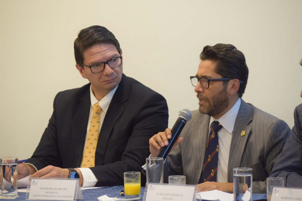 reunión gremios nuevo ministro ontaneda