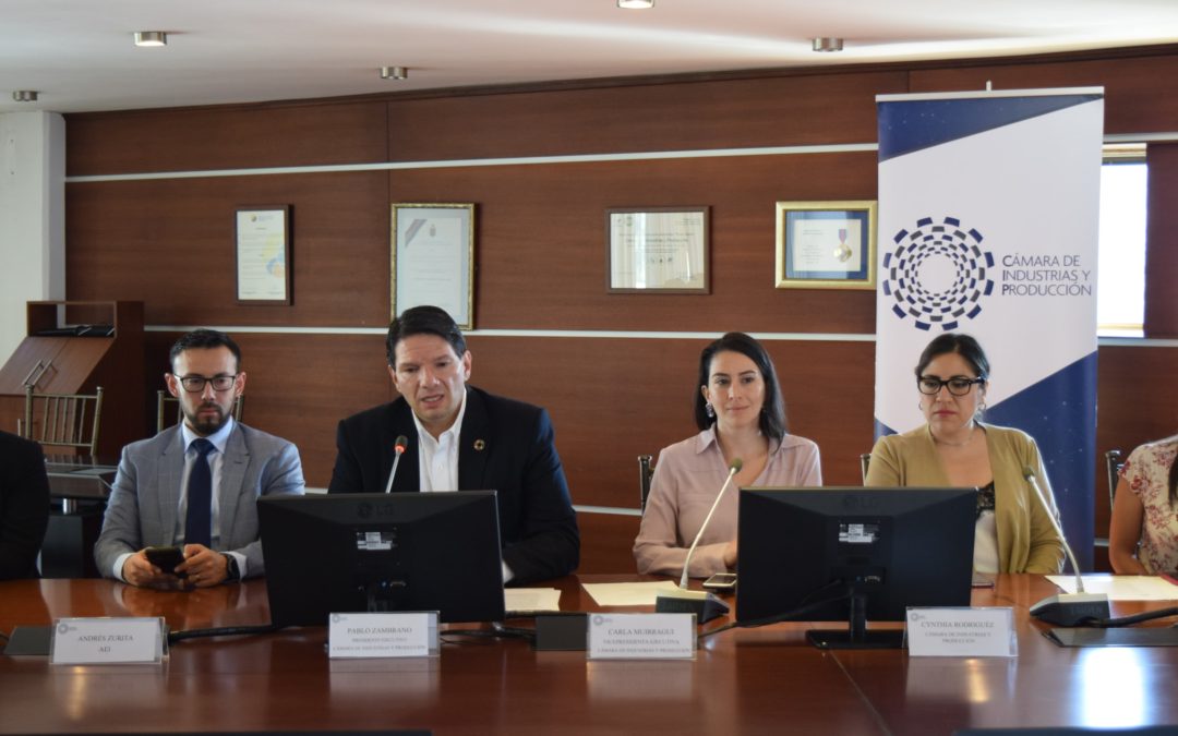 Jóvenes líderes del país y la CIP formarán una red nacional de vinculación entre academia y empresa privada